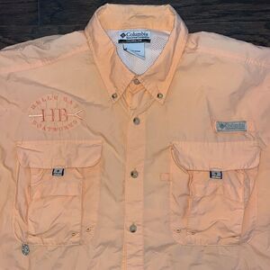 Worn Hells Bay Boatworks Titusville FL orange bonefish Nylon PFG fishing shirt M